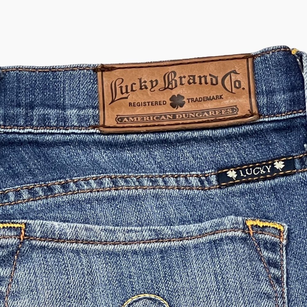Lucky Brand Sofia Boot Low Rise Denim Jeans Size 8 Women - Picture 9 of 11